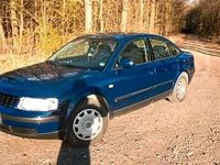 Gebraucht VW Passat 125 PS (91 kW) 1999 Blau Limousine