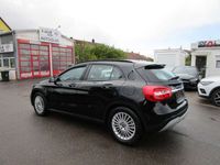 gebraucht Mercedes GLA200 d 7G-Tronic *Navi*360°Kamera*PANORAMA*Eu6