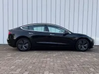 Used Tesla Model 3 Standard Range 239 kW (325 HP) 2019 Black Sedan