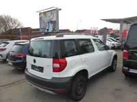 Gebraucht Skoda Yeti Active 105 PS (77 kW) 2013 Weiß SUV