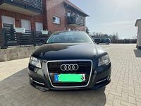 Gebraucht Audi A3 105 PS (77 kW) 2012 Schwarz Kleinwagen
