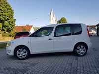 Gebraucht Skoda Roomster Plus Edition 86 PS (63 kW) 2014 Weiß Van / Kleinbus