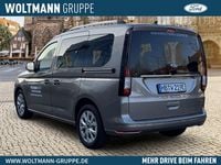 Gebraucht Ford Tourneo Titanium 116 PS (85 kW) 2025 Silber Van / Kleinbus