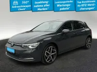 Gebraucht VW Golf VIII Style 150 PS (110 kW) 2024 5k uranograu Limousine