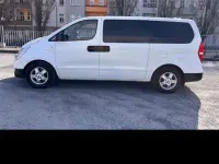 Gebraucht Hyundai H-1 136 PS (100 kW) 2016 Weiß Van / Kleinbus