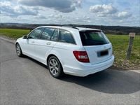Gebraucht Mercedes C180 156 PS (114 kW) 2012 Weiß Kombi