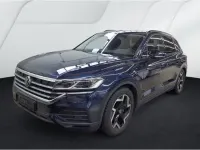 Gebraucht VW Touareg 231 PS (169 kW) 2025 Blau SUV