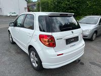 Gebraucht Suzuki SX4 107 PS (78 kW) 2009 Weiß Limousine