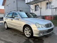 Gebraucht Mercedes C200 163 PS (119 kW) 2004 Silber Limousine