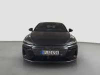 Używany Audi A6 e-tron S-Line 269 kW (367 KM) 2026 Szary Kombi