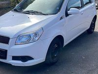 Gebraucht Chevrolet Aveo 84 PS (61 kW) 2010 Weiß Limousine