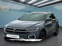 Gebraucht VW T-Roc 150 PS (110 kW) 2024 Blau SUV