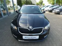 Gebraucht Skoda Octavia 140 PS (102 kW) 2014 Schwarz Kombi