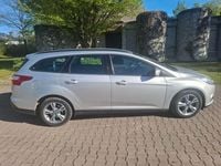 Usata Ford Focus 125 CV (91 kW) 2014 Argento Berlina