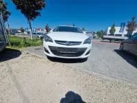 Gebraucht Opel Astra Style 120 PS (88 kW) 2016 Weiß Kombi