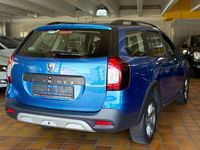 Gebraucht Dacia Logan MCV Stepway 90 PS (66 kW) 2018 Blau Kombi