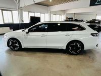 Gebraucht VW Passat R-line 150 PS (110 kW) 2025 Weiß Kombi