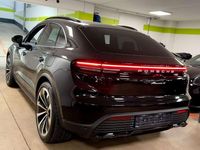 Neu Porsche Macan 300 kW (408 PS) 2026 Tiefschwarz metallic SUV
