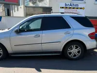Gebraucht Mercedes ML320 211 PS (155 kW) 2008 Silber SUV