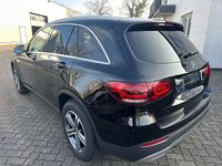 Gebraucht Mercedes GLC300 245 PS (180 kW) 2022 Schwarz SUV