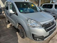 Gebraucht Peugeot Partner Tepee 120 PS (88 kW) 2018 Silber Van / Kleinbus