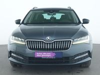 Gebraucht Skoda Superb Ambition 150 PS (110 kW) 2021 Quarz grau Kombi