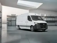 Gebraucht Mercedes Sprinter 170 PS (125 kW) 2025 Arktikweiß Van