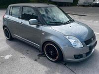Gebraucht Suzuki Swift 75 PS (55 kW) 2012 Grau Kleinwagen
