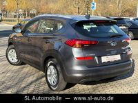 Gebraucht Hyundai Tucson Select 132 PS (97 kW) 2019 Micron/pepper grey SUV