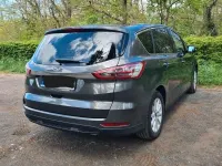 Gebraucht Ford S-MAX Titanium 150 PS (110 kW) 2017 Grau Van / Kleinbus