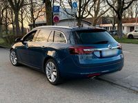Gebraucht Opel Insignia 170 PS (125 kW) 2015 Blau Kombi