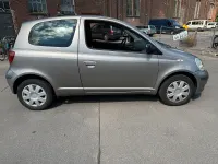 Gebraucht Toyota Yaris 65 PS (47 kW) 2004 Grau Kleinwagen