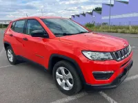 Gebraucht Jeep Compass Sport 120 PS (88 kW) 2019 Orange SUV
