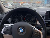 Gebraucht BMW 220 Luxury Line 192 PS (141 kW) 2015 Schwarz Kombi