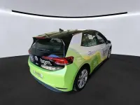Gebraucht VW ID.3 Pro Performance 150 kW (204 PS) 2023 Gletscherweiß metallic Kleinwagen