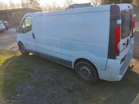 Gebraucht Nissan Primastar 115 PS (84 kW) 2013 Weiß Van / Kleinbus