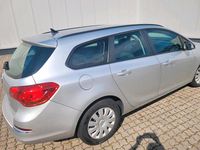 Gebraucht Opel Astra 122 PS (89 kW) 2014 Silber Kombi