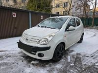 Gebraucht Nissan Pixo 68 PS (50 kW) 2011 Weiß Kleinwagen