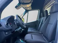 Neu Mercedes Sprinter 125 PS (91 kW) 2026 Arktikweiß Van