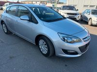 Gebraucht Opel Astra 140 PS (102 kW) 2013 Silber Kombi