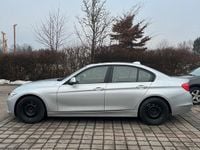 Gebraucht BMW 318 143 PS (105 kW) 2013 Silber Limousine