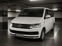 Gebraucht VW Multivan 150 PS (110 kW) 2019 Weiß Van / Kleinbus