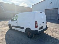 Gebraucht Peugeot Partner Avantage 75 PS (55 kW) 2013 Weiß Van / Kleinbus