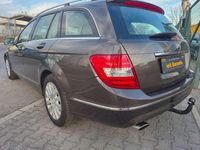 Gebraucht Mercedes C200 184 PS (135 kW) 2014 Dolomitbraun  metalliclack Kombi