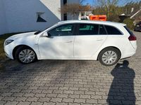 Gebraucht Opel Insignia Edition 160 PS (117 kW) 2013 Weiß Kombi