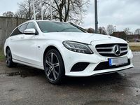 Gebraucht Mercedes C300e AMG 306 PS (225 kW) 2020 Weiß Limousine