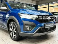 Używany Dacia Sandero Expression 91 KM (66 kW) 2023 Niebieski SUV