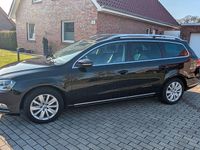 Second-hand VW Passat 105 CP (77 kW) 2014 Negru Break
