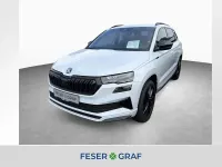 Gebraucht Skoda Karoq SportLine 150 PS (110 kW) 2025 Moon weiss perleffekt SUV