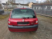 Gebraucht Renault Clio II Basis 58 PS (42 kW) 2001 Rot Limousine